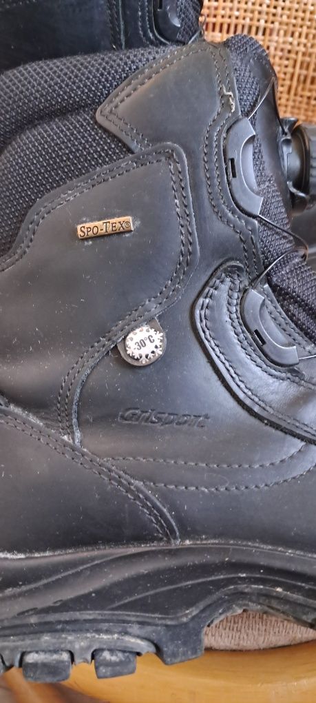 Buty  vibram boa