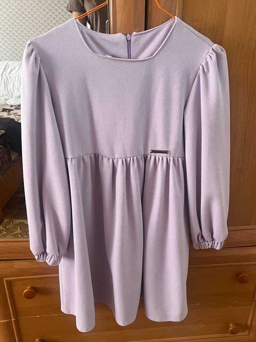 Сукня на зріст 140-146 см. Ідеальний стан