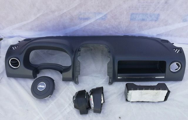 Jeep Compass tablier cintos airbags