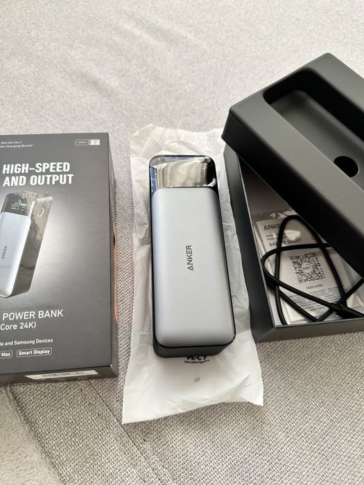 Павер банк Power Bank Anker 737 Power Bank 24000mAh 140W
