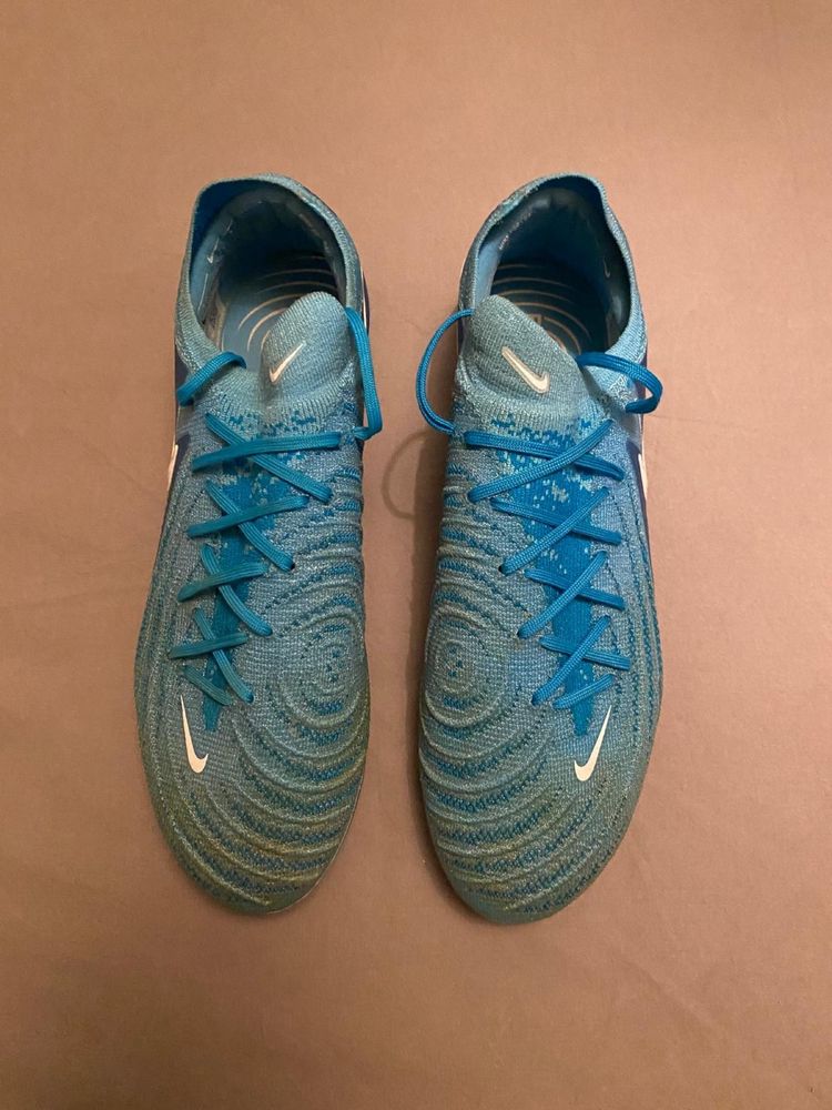 Chuteiras nike phantom oficiais