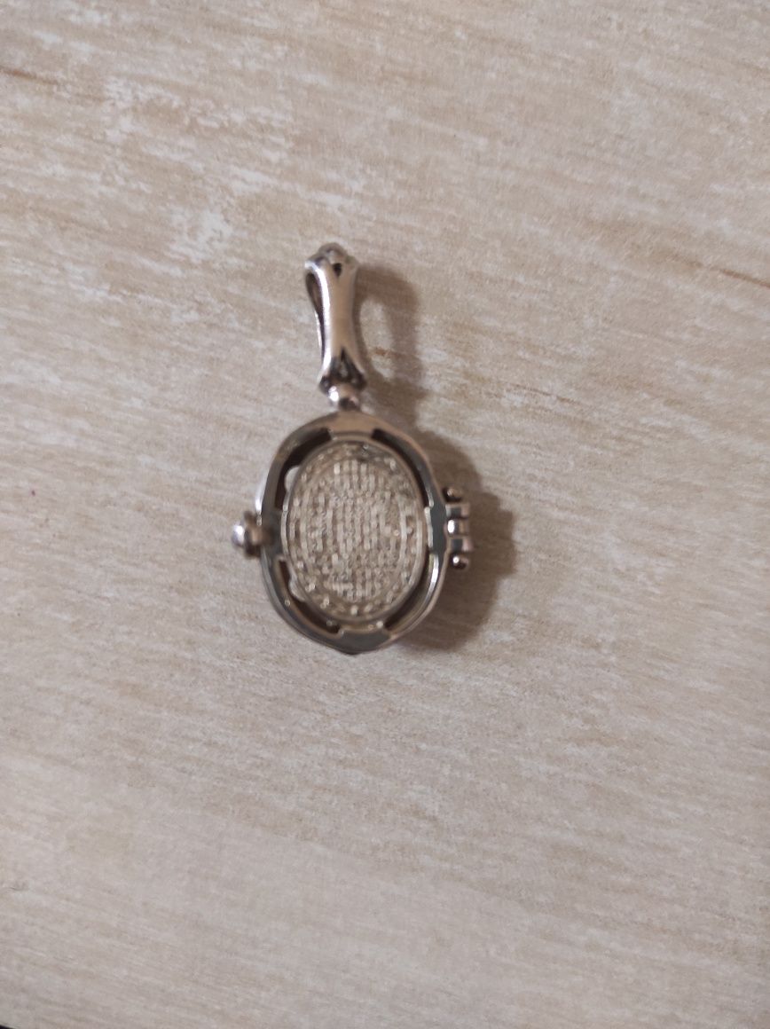 Серебряная ладанка