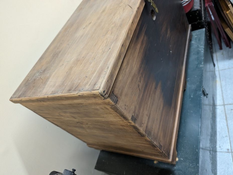 Arca em madeira década 40