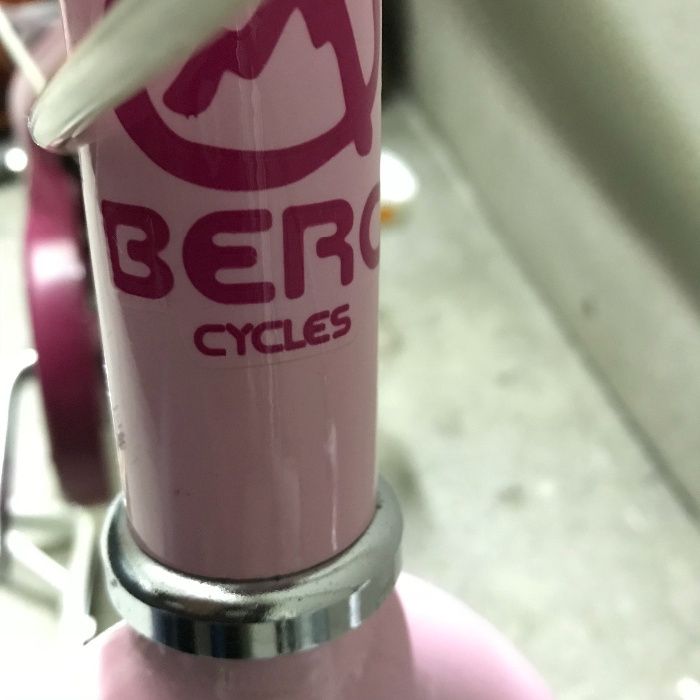 Bicicleta para criança como nova marca Berg