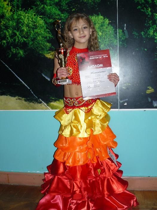 очень красивые костюмы для восточных танцев