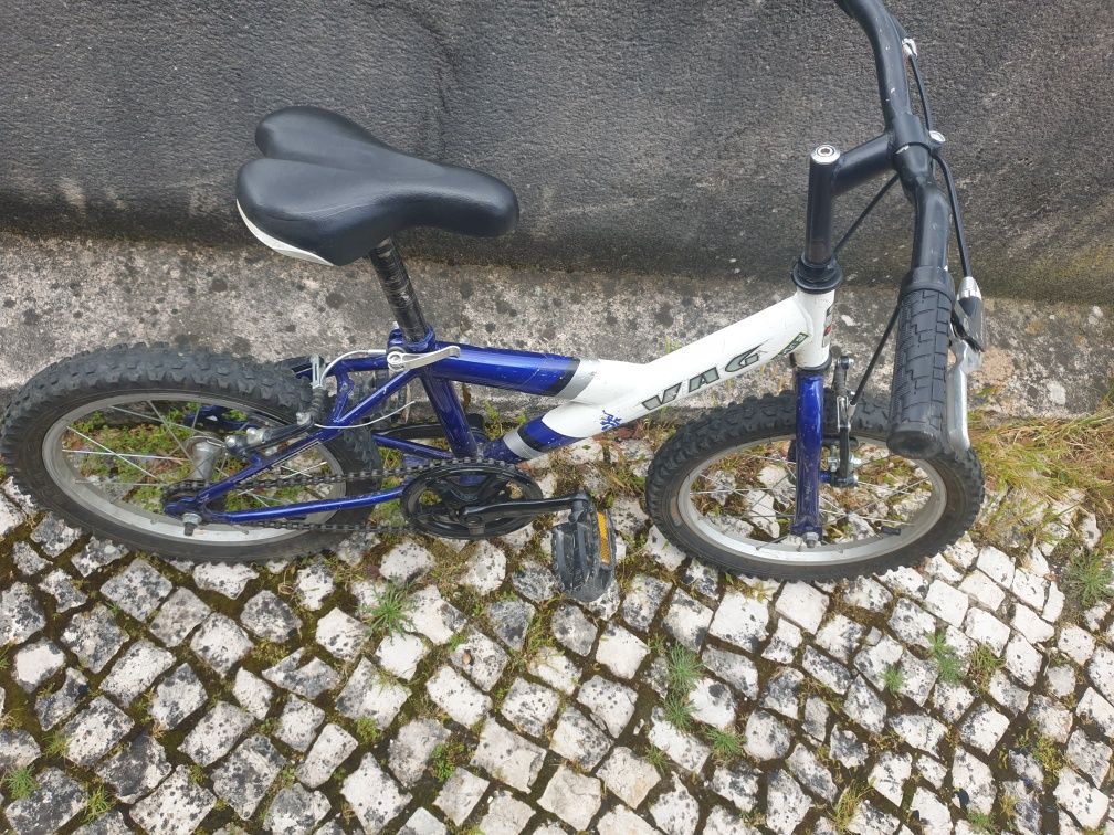 Bicicleta de criança roda 16" em óptimo estado