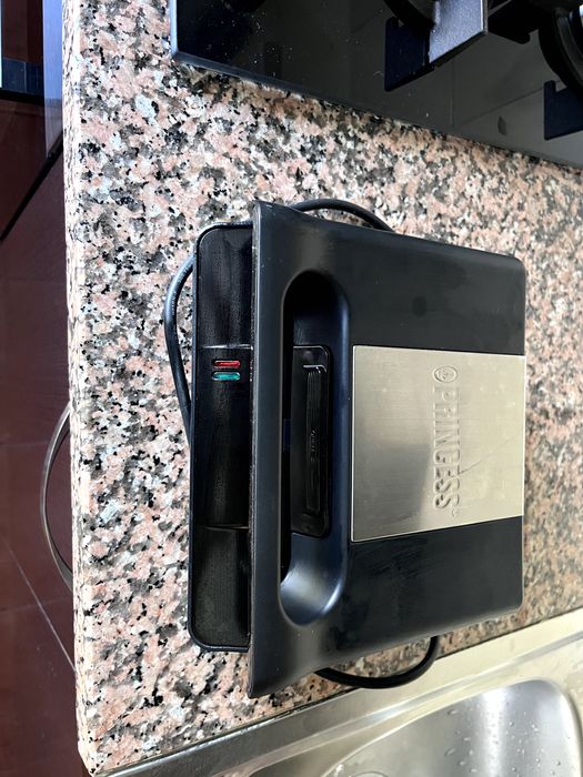 Tostadeira/Grelhador Princess