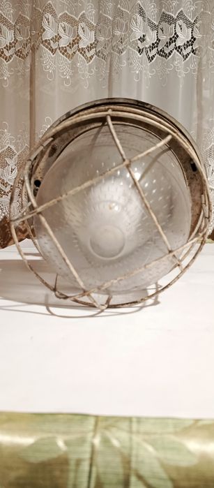 Stara Potężna lampa zewnętrzna 4,3 kg.