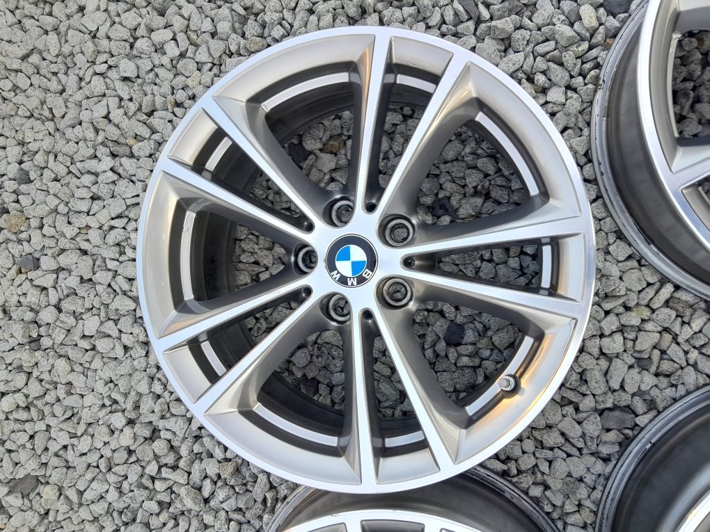 Felgi 17cali  BMW  G20 G30 5x112 grafitowo-srebrne