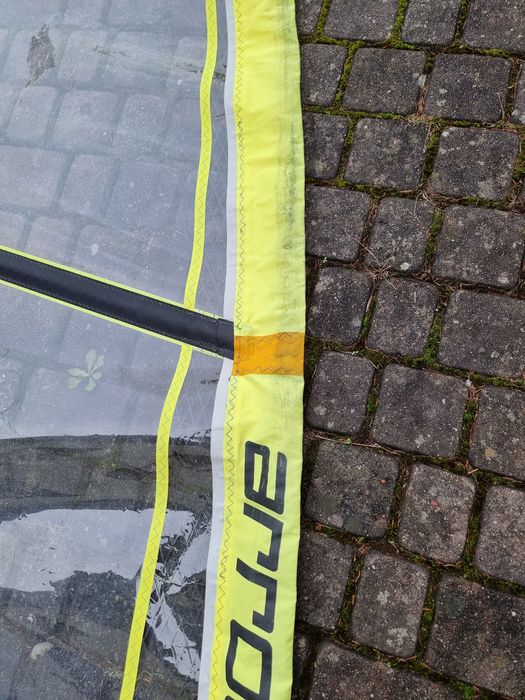 Żagiel windsurfingowy Arrows Burner 7,4