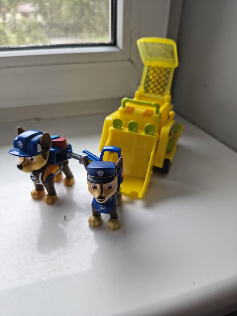 Auta psi patrol Rocky