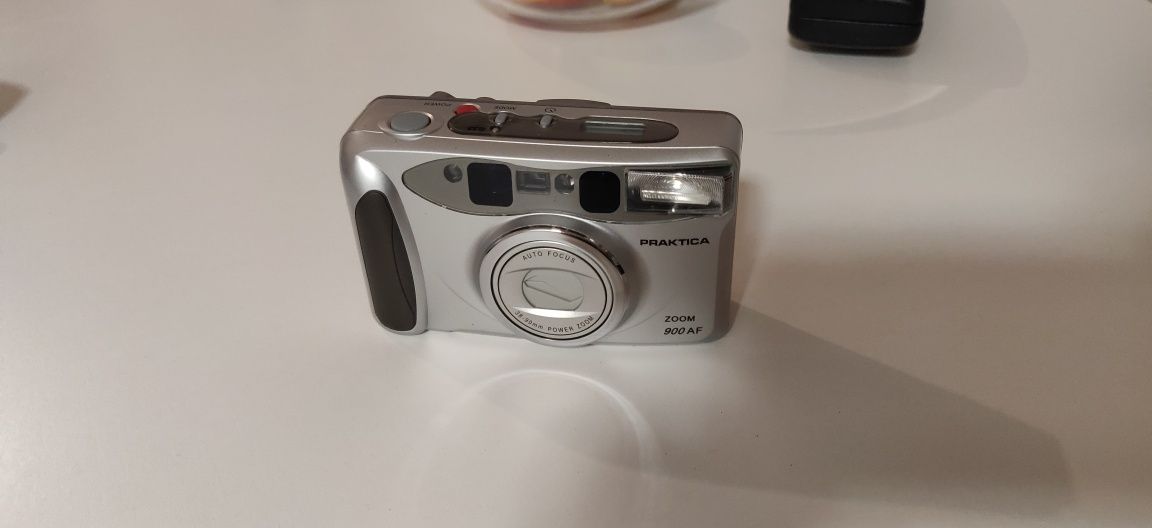 Praktica zoom 900af  kompaktowy aparat fotograficzna