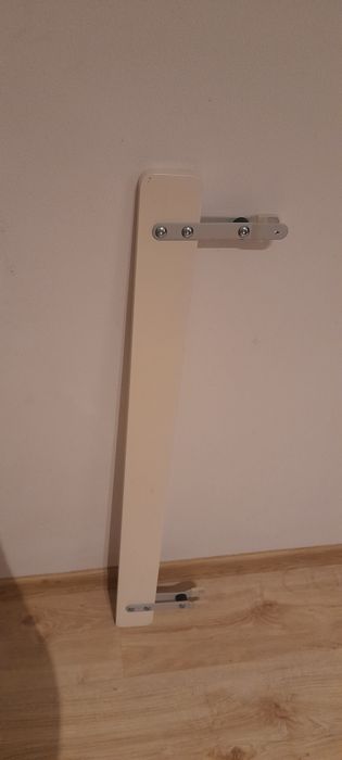 Barierka zabespieczajaca do łóżka ikea
