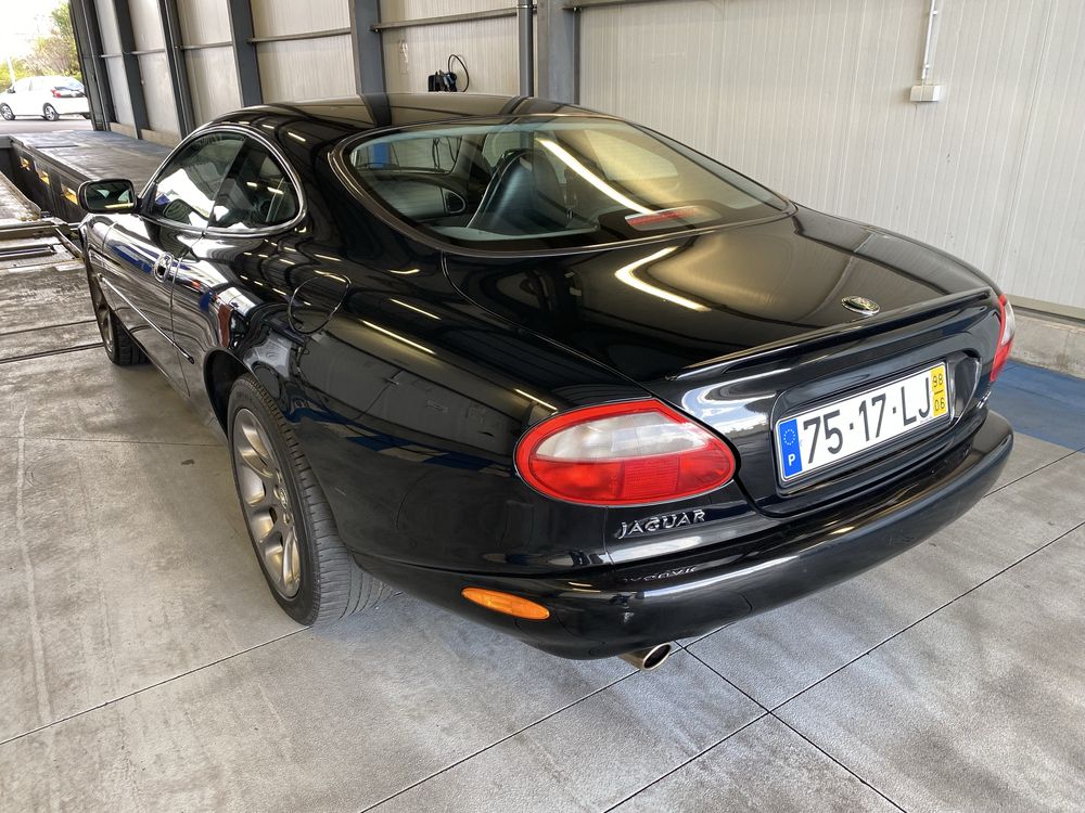 Jaguar XK8 Coupe