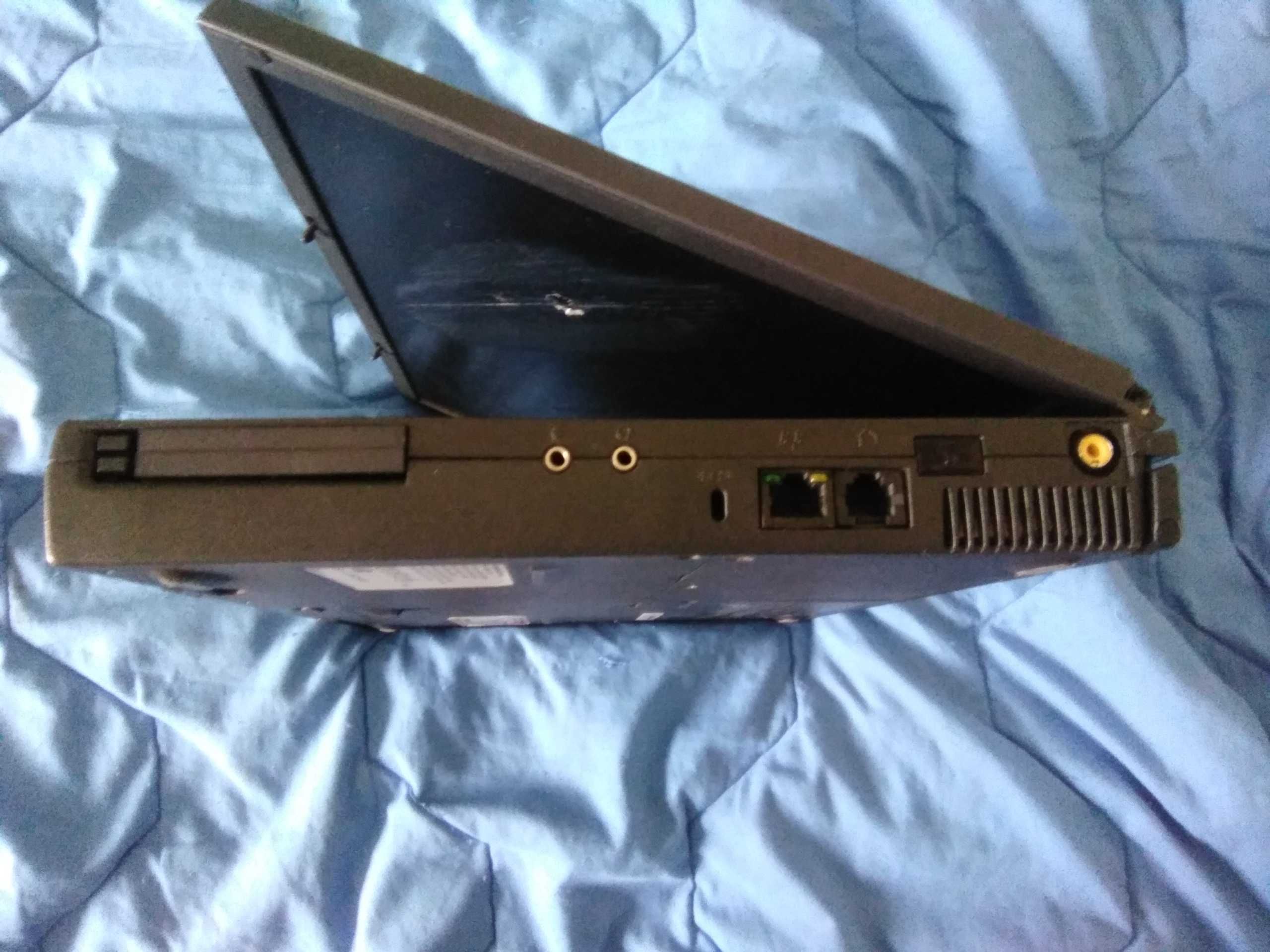 Portátil Compaq Armada Pentium III