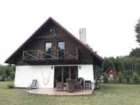 Domek nad jeziorem na Mazurach