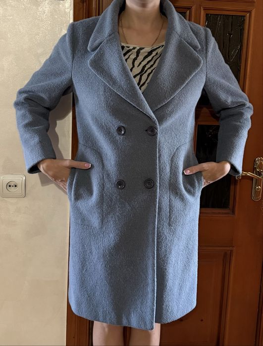 Пальто жіноче стрижена лама