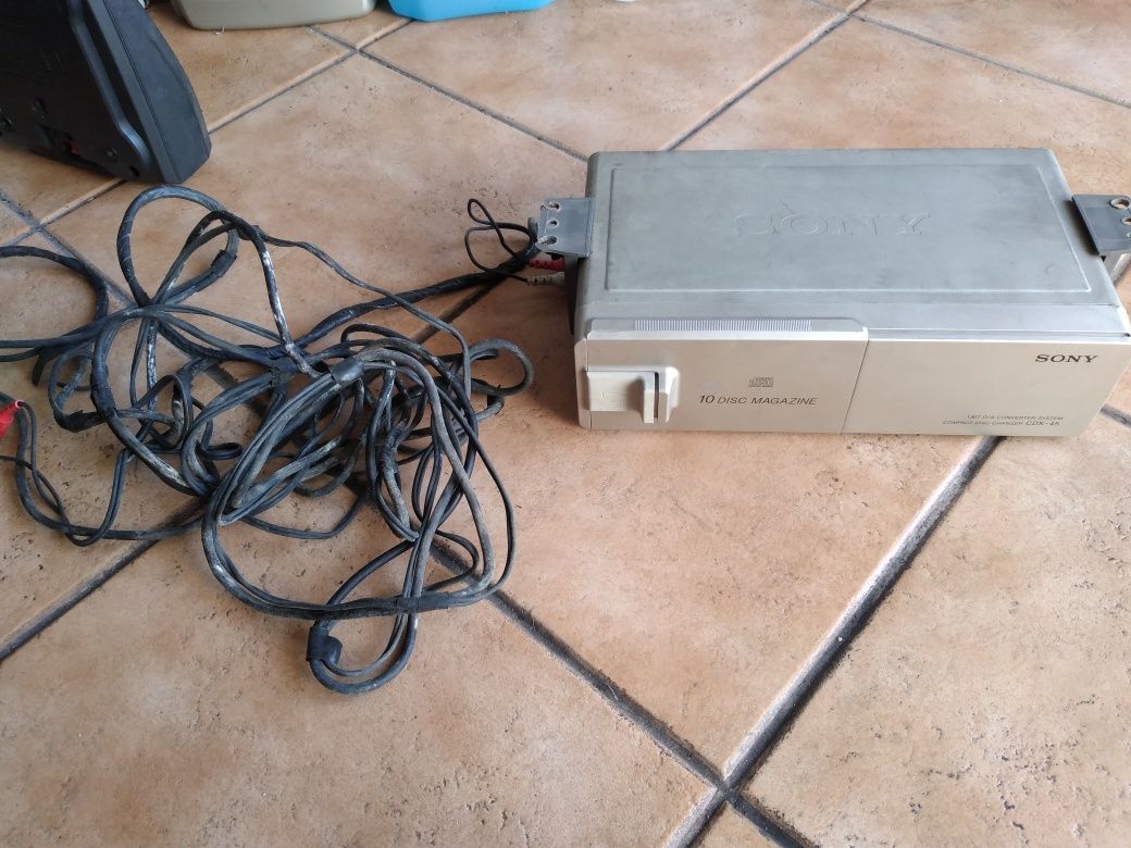 Caixa de 10cd auto sony
