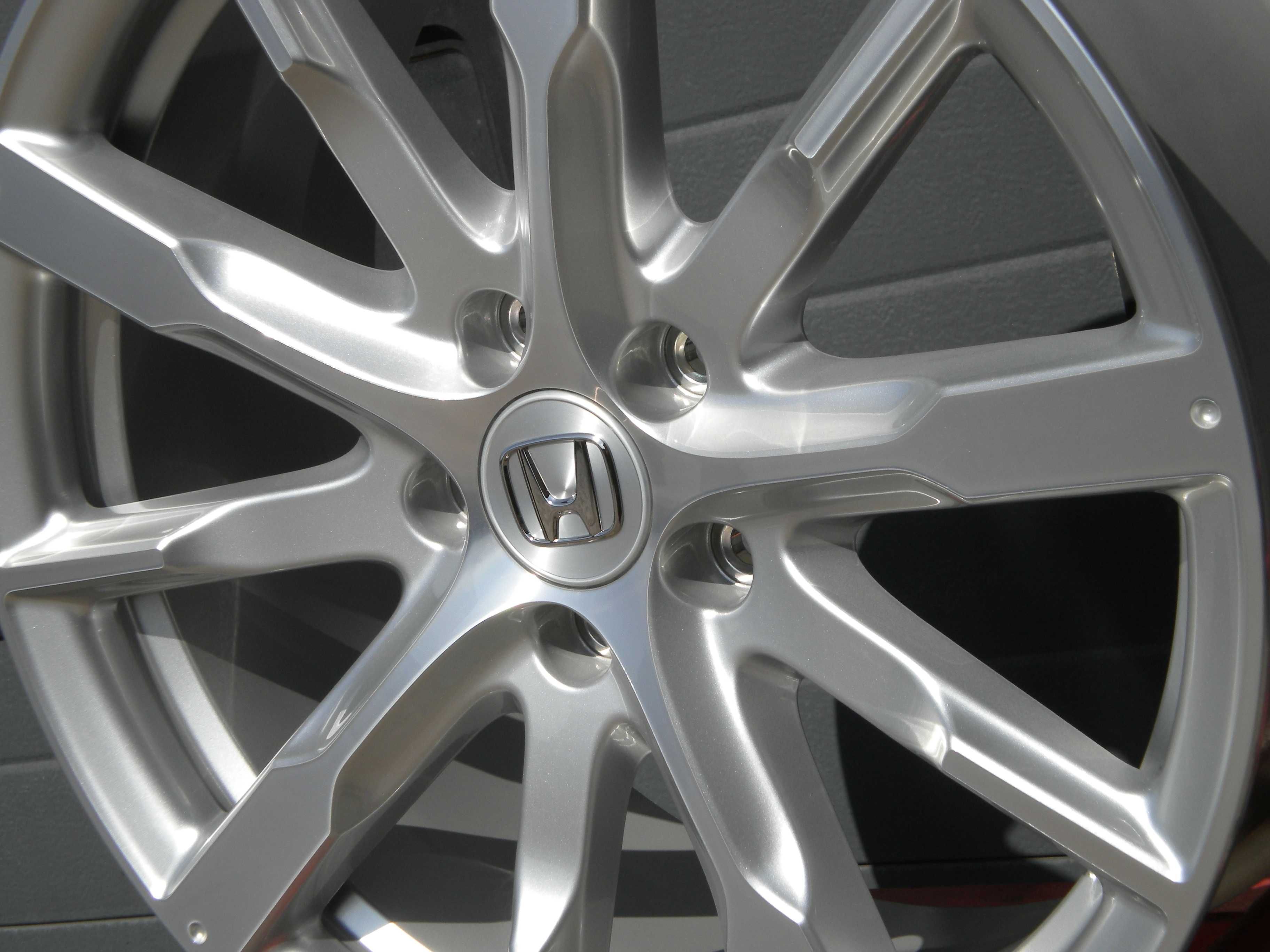 Felgi aluminiowe 18 5x114,3 oryginał Honda Civic X XI Accord NOWE
