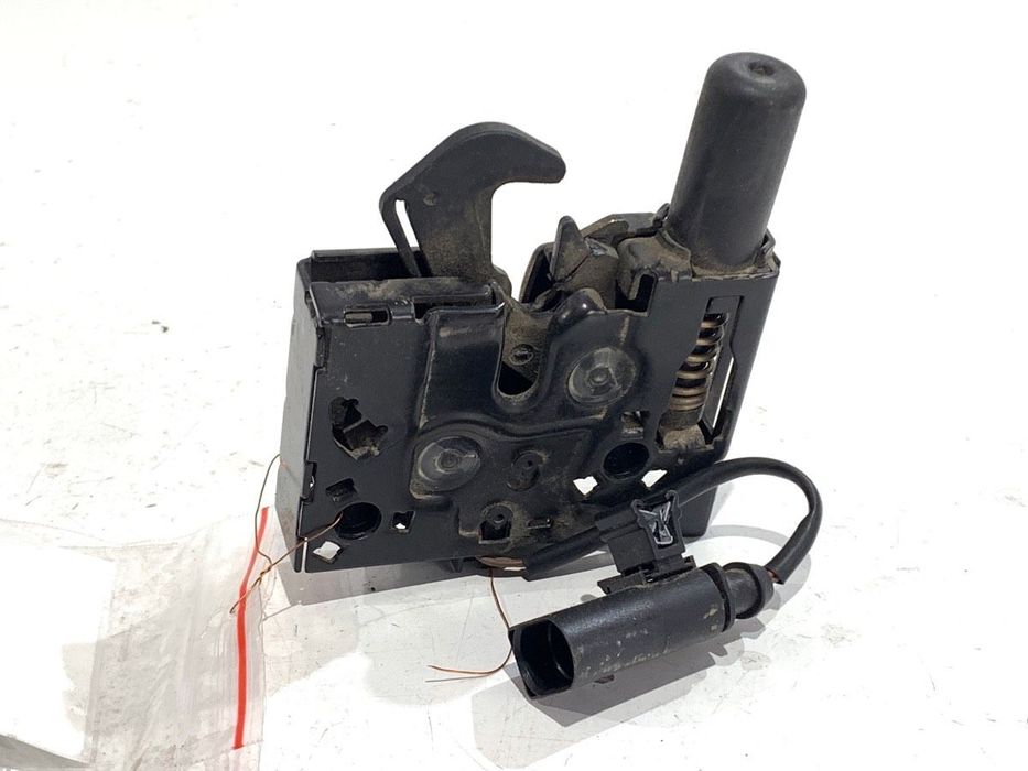 ZAMEK MASKI LEWY - 179.00 PLN - AUDI A4 B9 Avant (8W5, 8WD) 2015 - 2025 2.0 TDI 110 kW [150 KM] olej