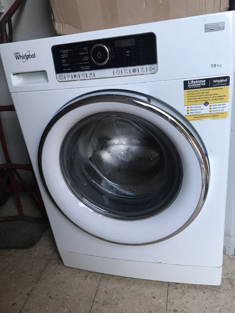 Maquina de lavar roupa