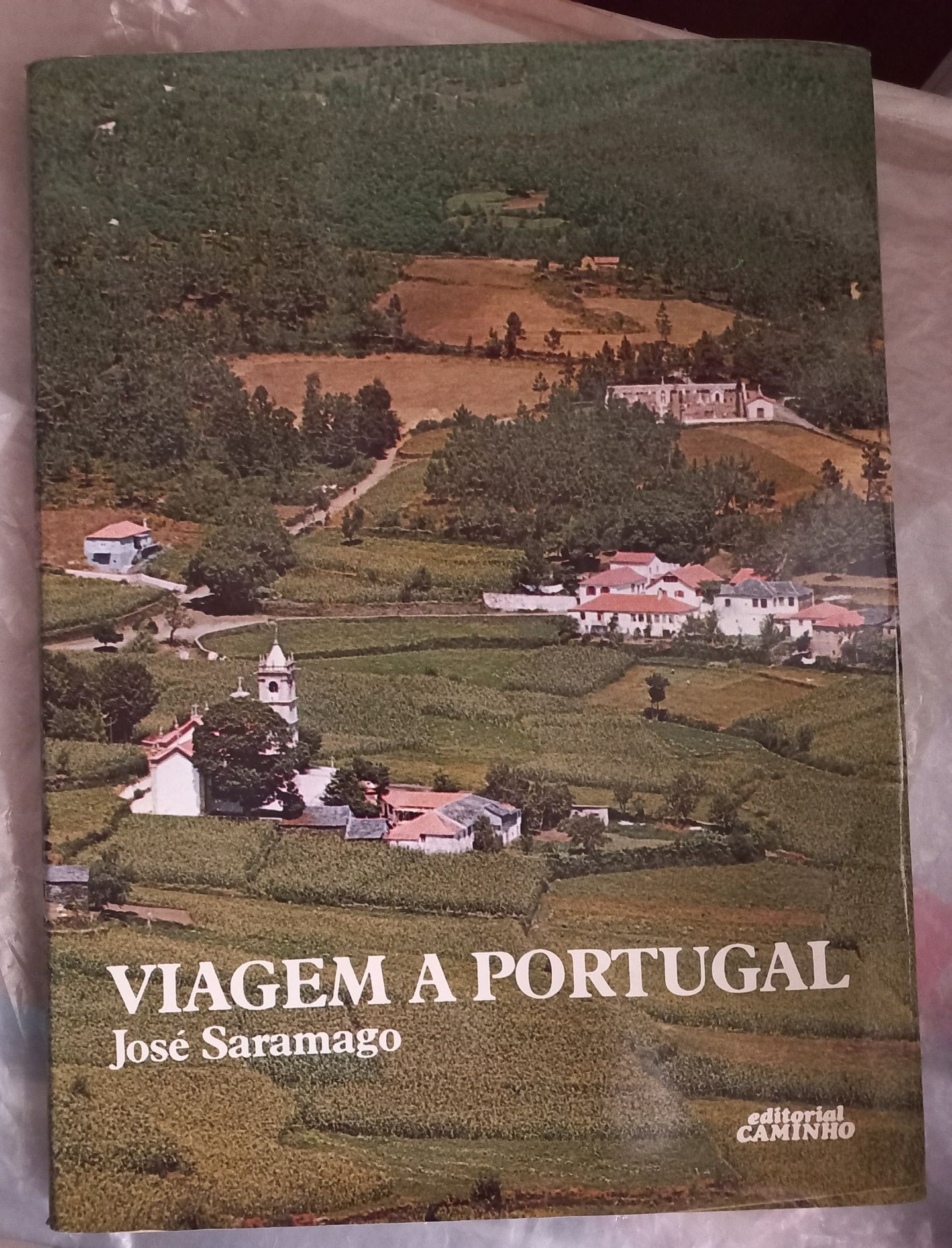 Viagem a Portugal, José Saramago