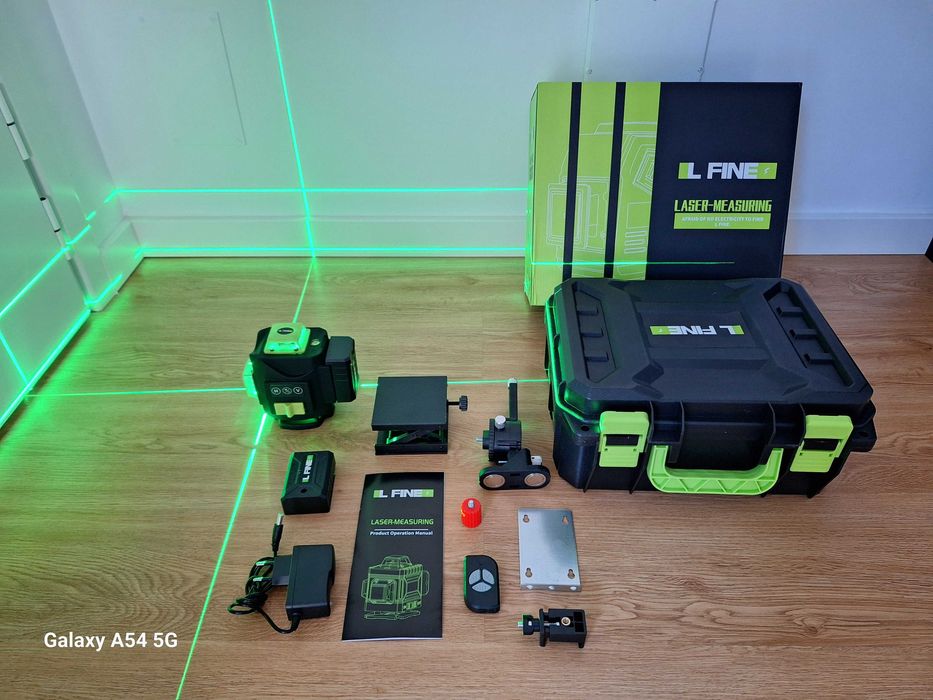 Nível laser 16 linhas 2 baterias 360 3D Autonivelante NOVO