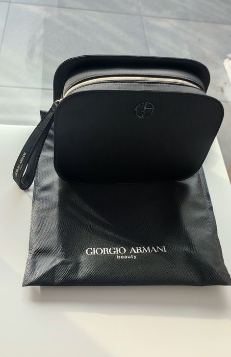 Kosmetyczka Giorgio Armani Black Premium Pouch
