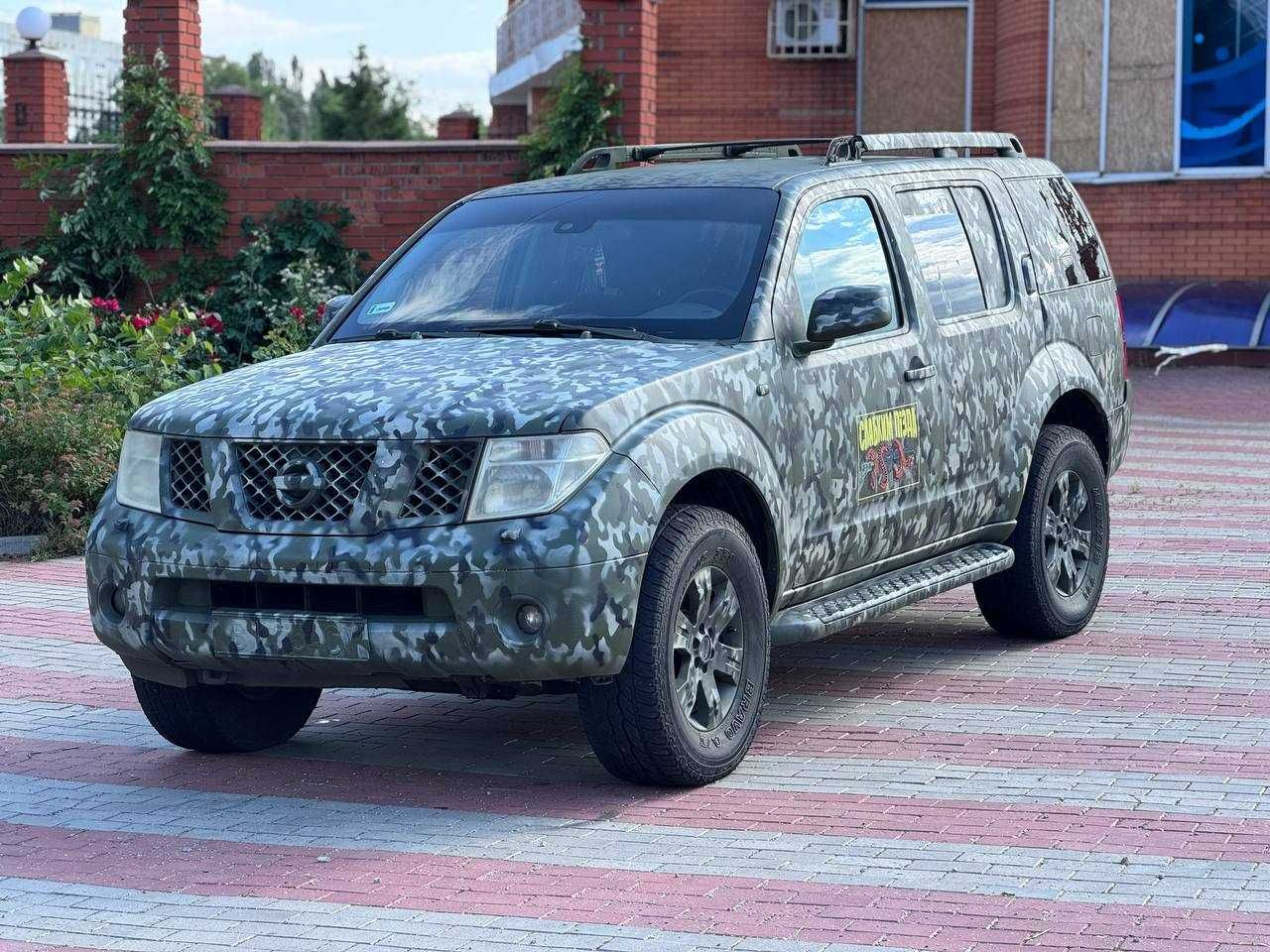 Nissan Pathfinder 2005 2.5dci 4x4 Мкпп-6 ! Бляха !