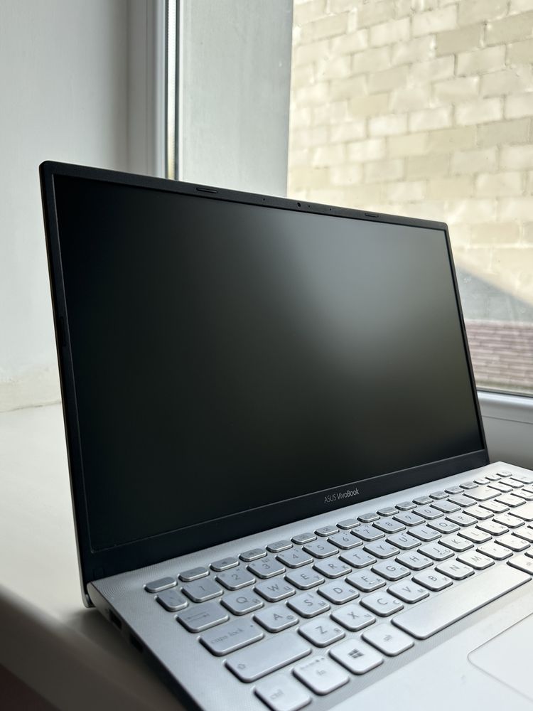 ‼️ Asus VivoBook‼️15.6/SSD256GB/8GB/Windows 11 Home!!!