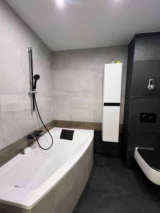 Сдам 2 х к +кухня-гостинная Небесной сотни 41