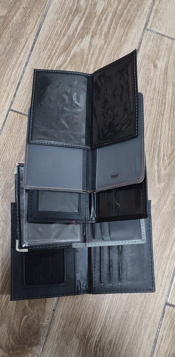 Обкладинки для документів