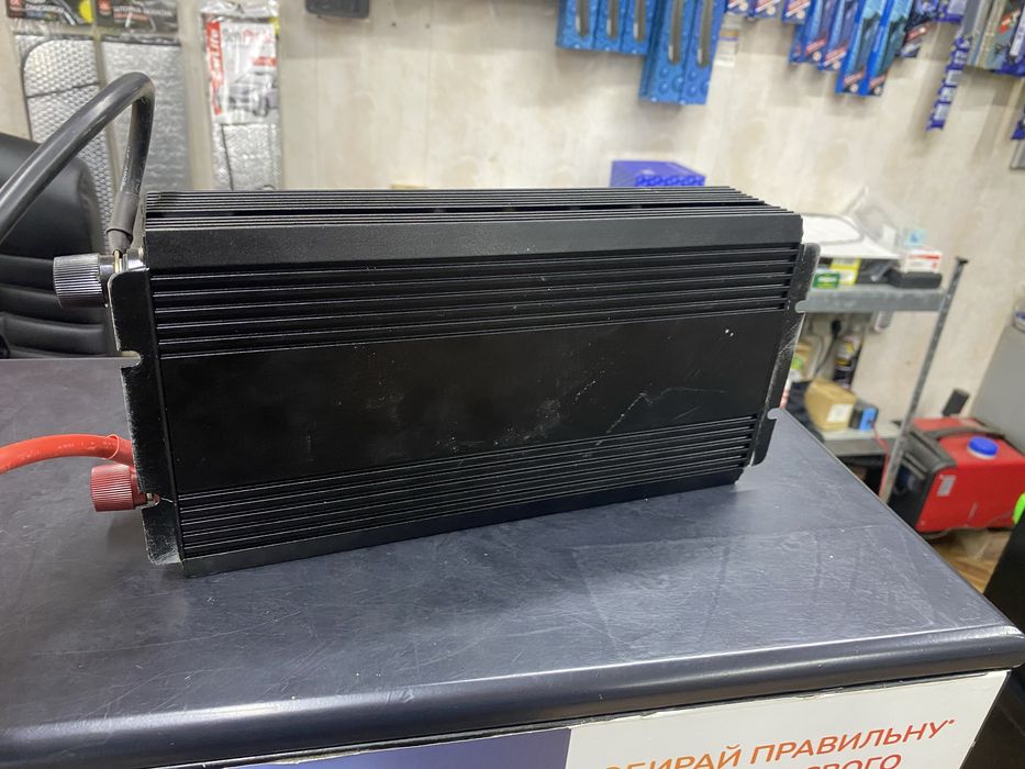 Інвртор напруги 24 вольт