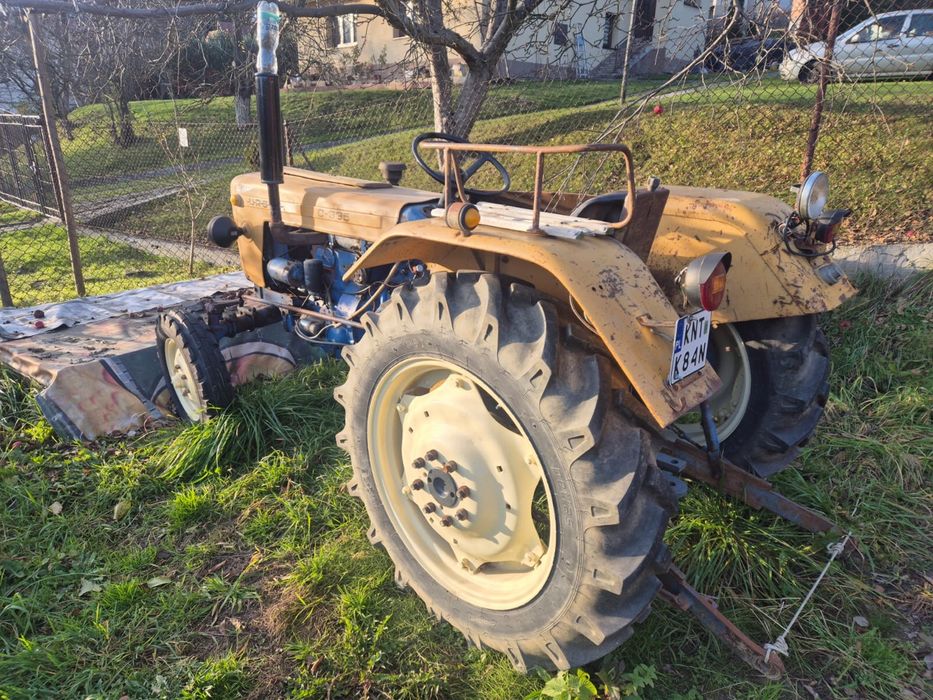 Ciągnik rolniczy Traktor URSUS C-330 C-335 C330 Oryginał lakier