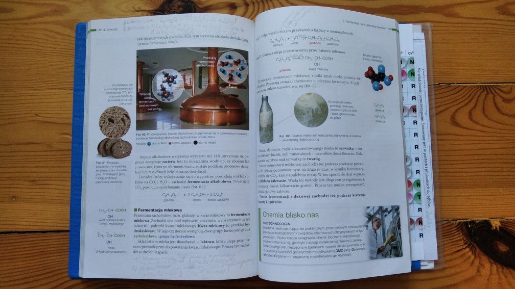 To jest chemia podręcznik podstawowy Nowa Era liceum technikum