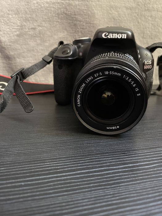 Фотоаппарат Canon EOS 600D Kit 18-55