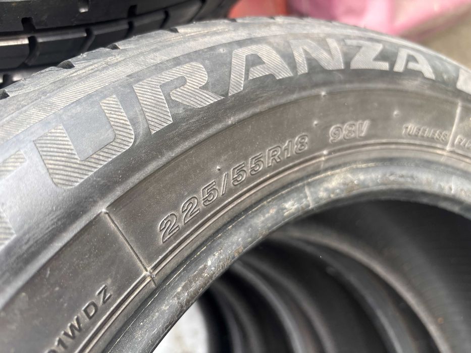 225-55-R18 BRIDGESTONE TURANZA 4 штуки летней резины GERMANY 2022