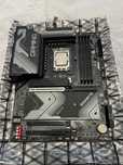 Zestaw Core i5 14600KF + Gigabyte Z790 (stan idealny, gwarancja)