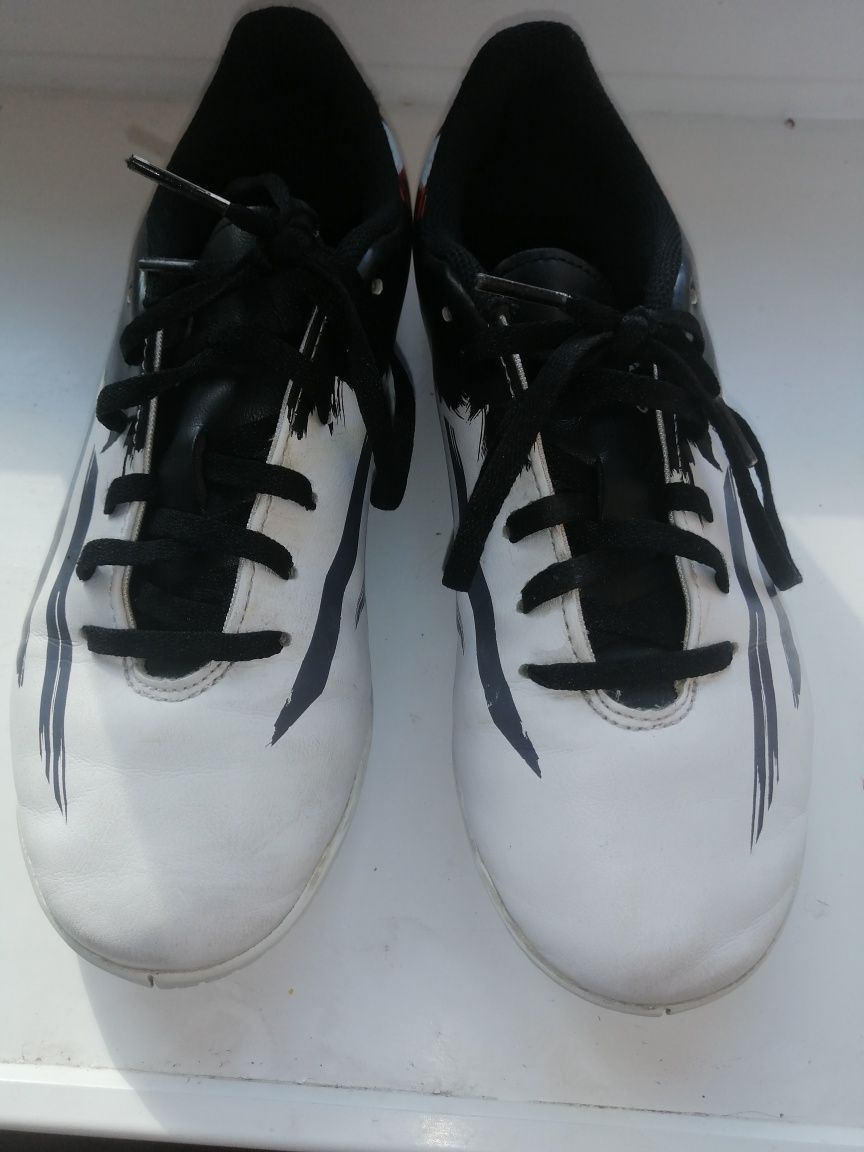 Buty sportowe rozmiar 36 Adidas