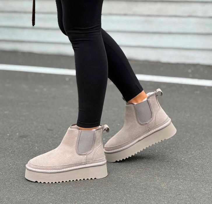 Женские зимние угги-челси на платформе (36-41) Ботинки зимние замшевые
