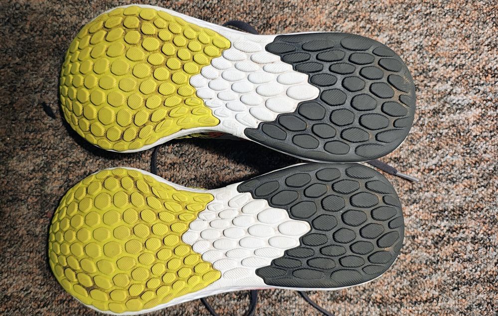 Buty biegowe New Balance Fresh Foam Tempo 40,5