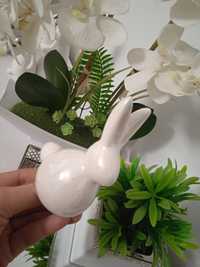 Figurka dekoracyjna perłowy króliczek Wielkanoc w
