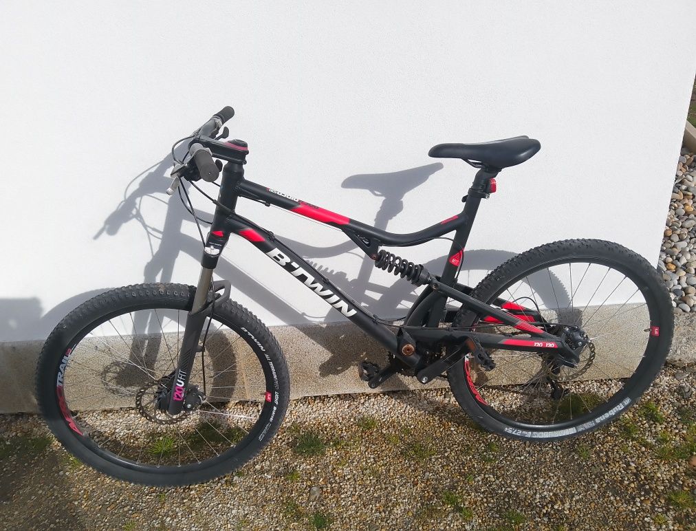 Vendo bicicleta nova