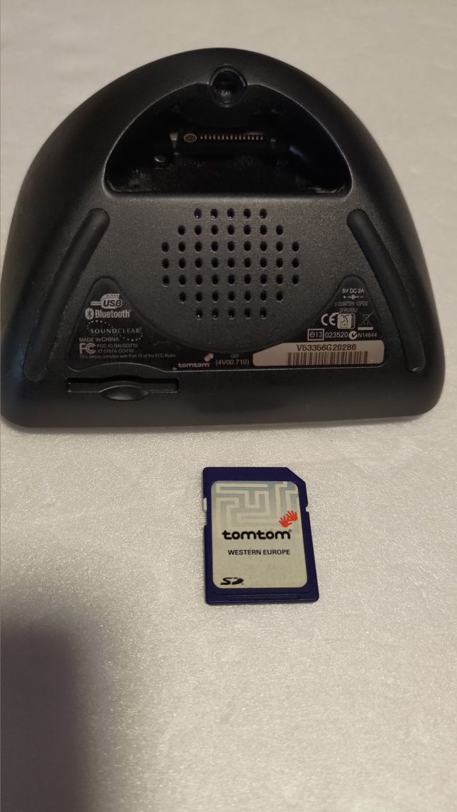GPS навігатори Becker, Tomtom
