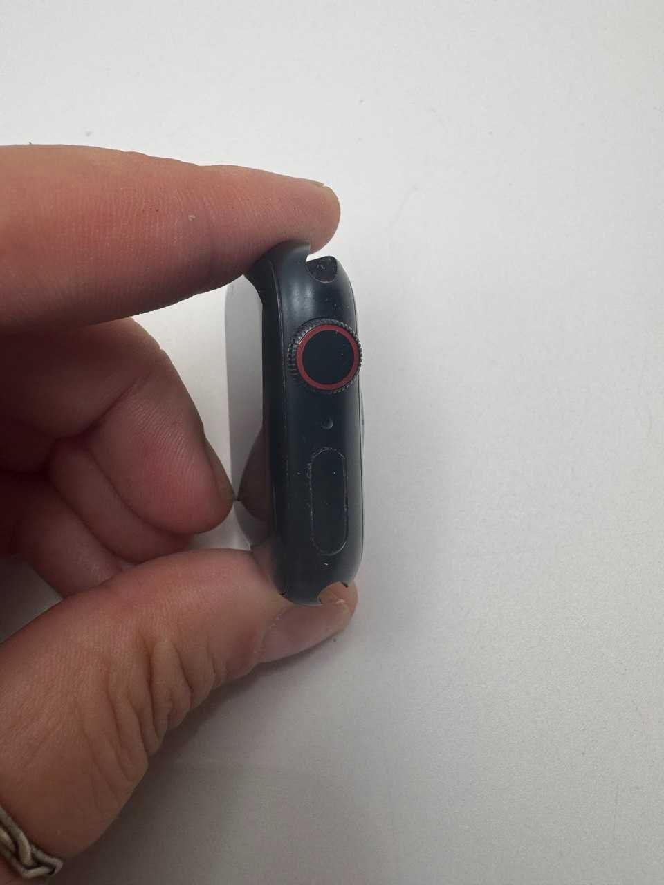 Apple Watch Series 7 41 mm zablokowany iCloud na częsci