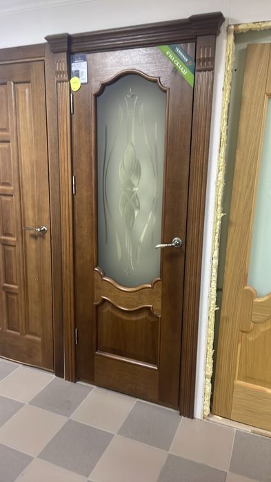 Дерев'яні двері Розпродаж