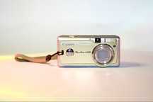 Цифровий фотоапарат Canon PowerShot A400 мильниця g7x
