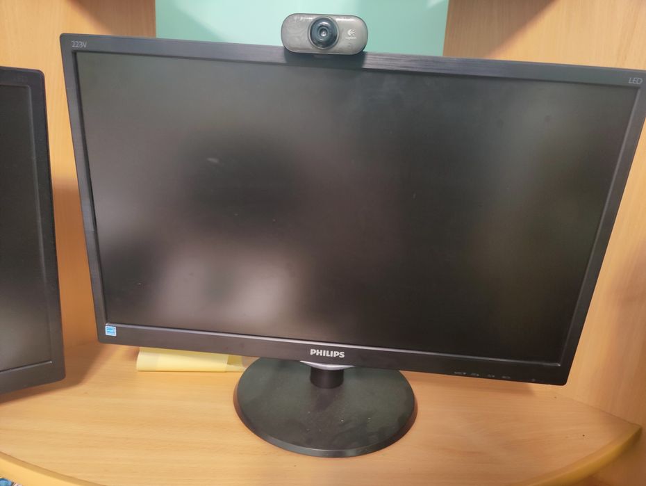 Монітор Philips 22