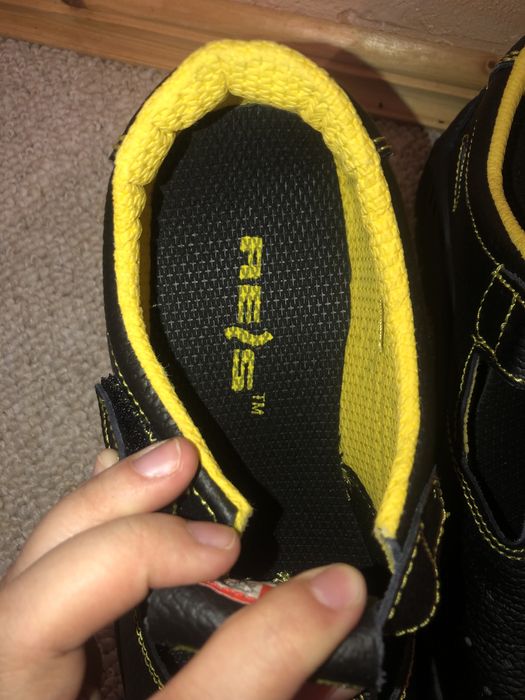 Сандалі робочі