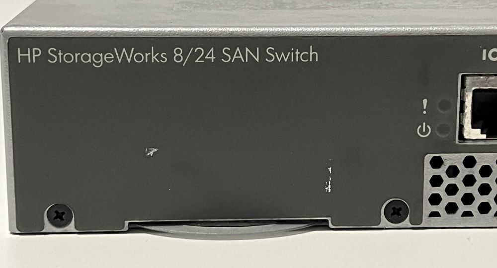 Hp Storageworks 8/24 San Switch (AM868B) - Usado